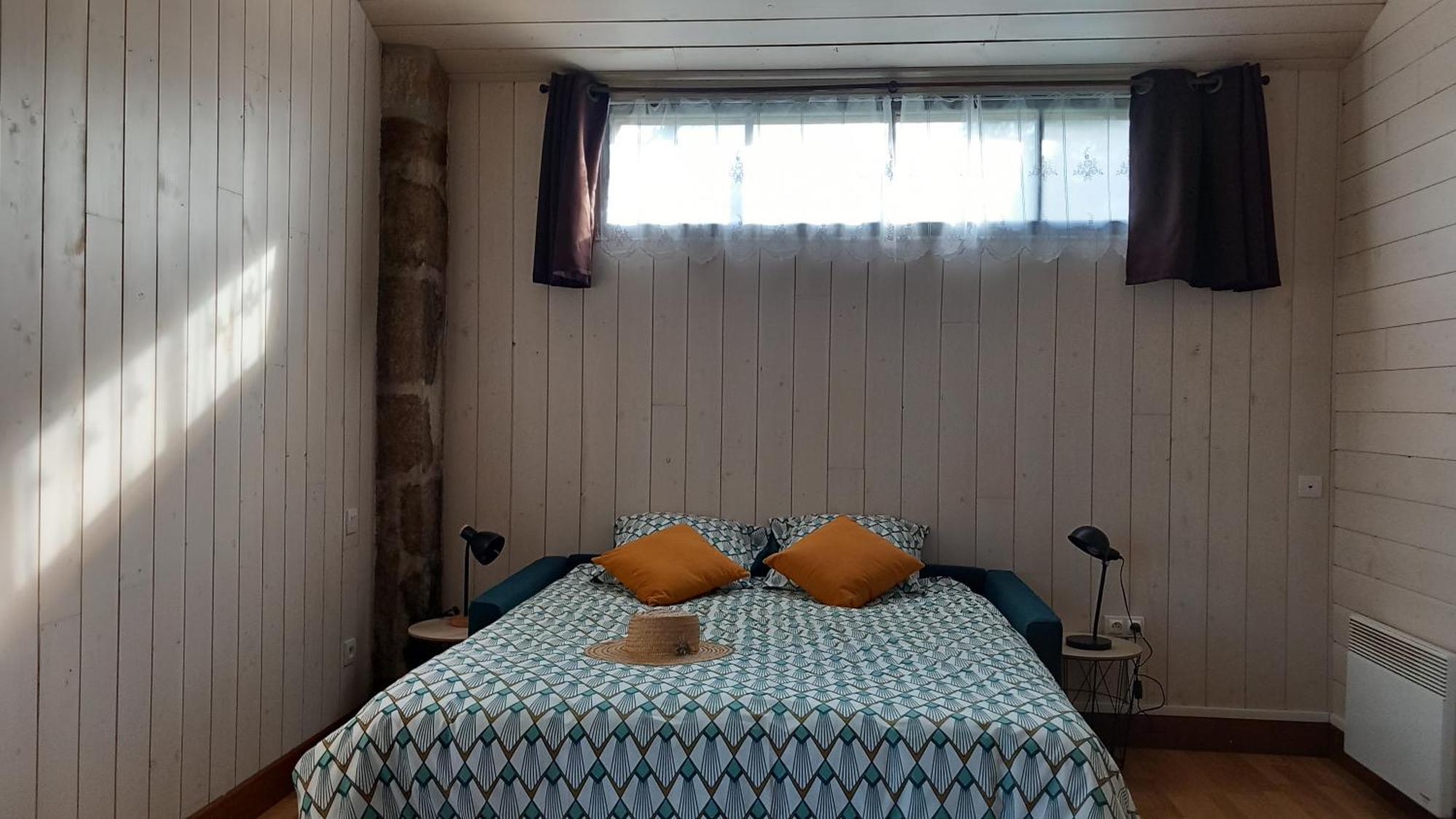 Chambres Et Gite Dans Un Lieu Calme Et Champetre Gourge Les Grippeaux Proche Parthenay 외부 사진